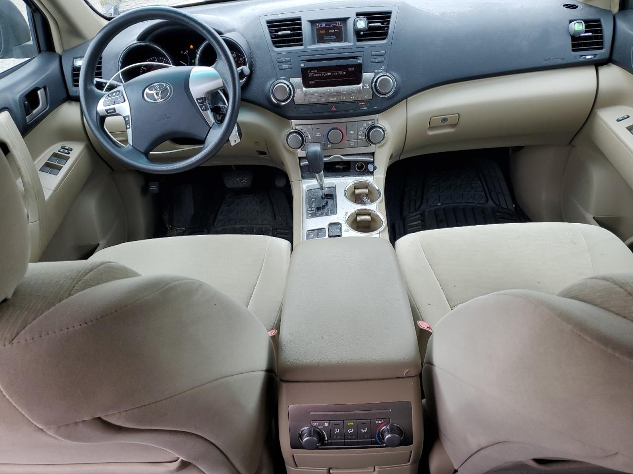 2012 Toyota Highlander Base VIN: 5TDBK3EH0CS098130 Lot: 68331895