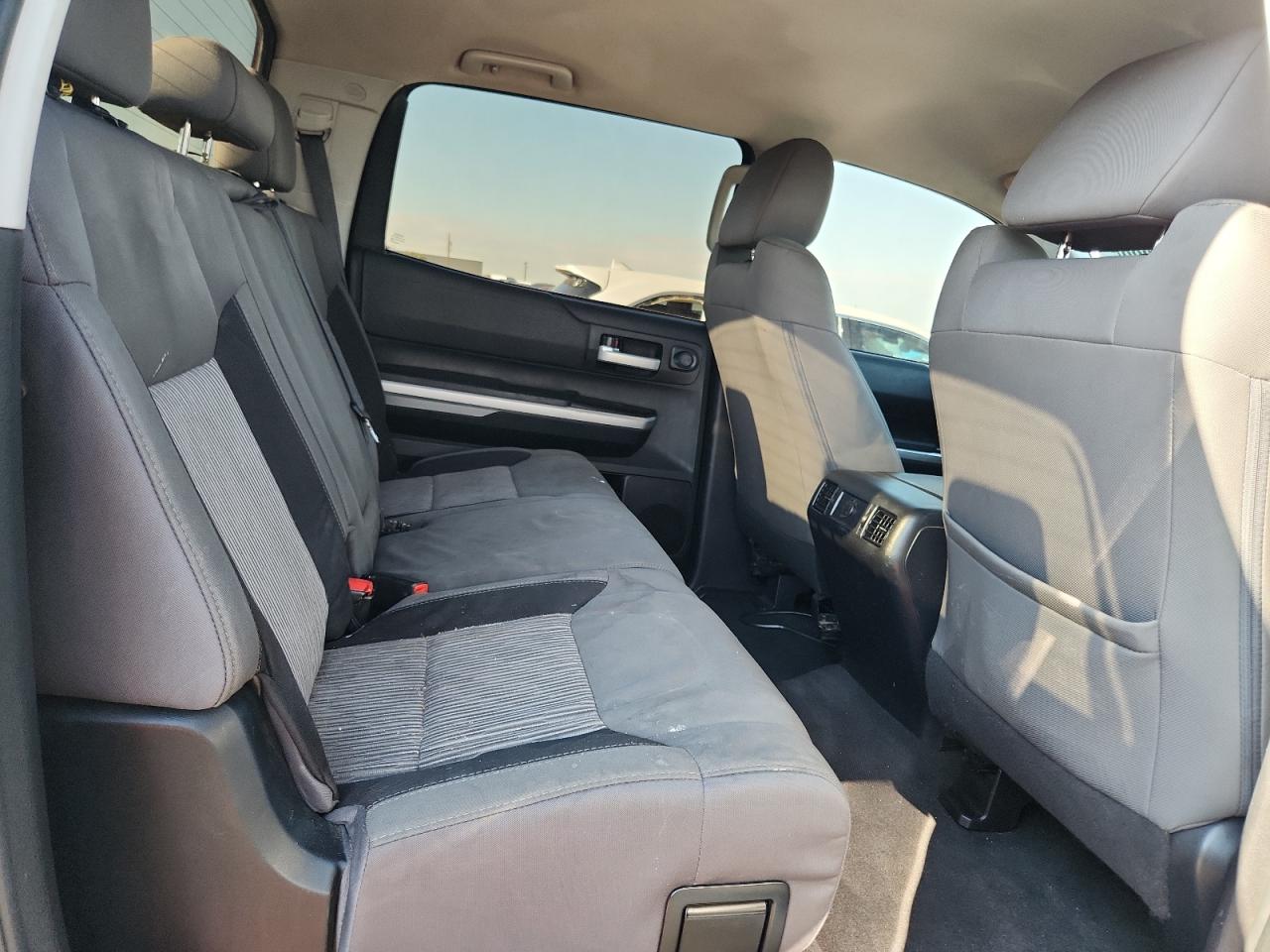 2016 Toyota Tundra Crewmax Sr5 VIN: 5TFEW5F17GX209836 Lot: 70220205