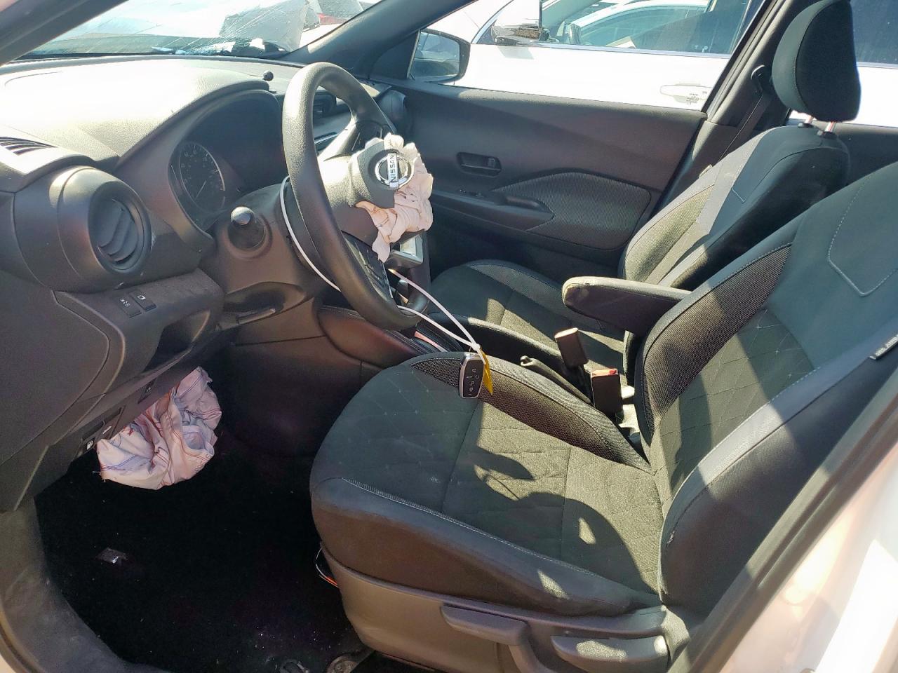 2018 Nissan Kicks S VIN: 3N1CP5CU7JL536911 Lot: 63876815