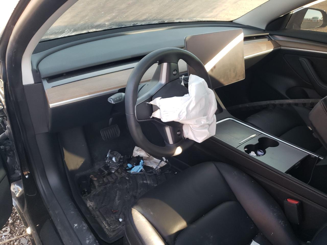 2023 Tesla Model 3 VIN: 5YJ3E1EAXPF549495 Lot: 70690705