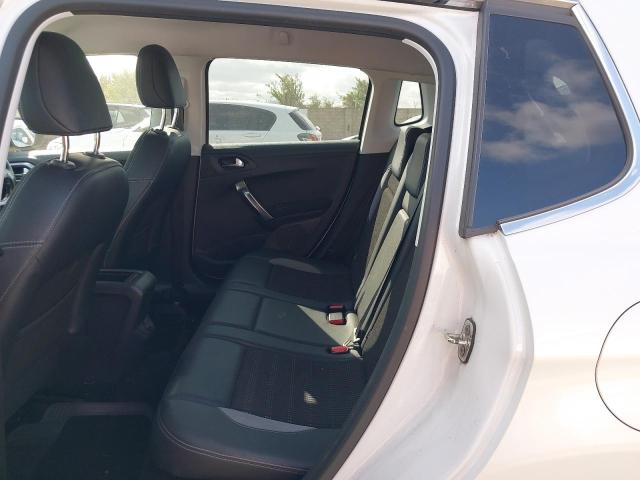 2015 PEUGEOT 2008 ALLUR
