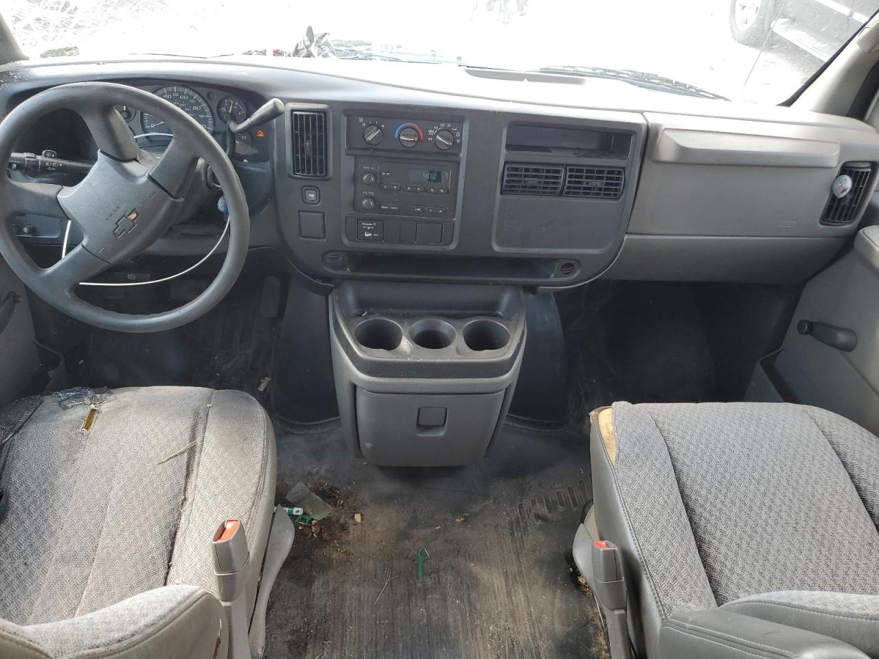 2006 Chevrolet Express Cargo | Car VIN: 1GCGG25V161149031 Lot: 68018795