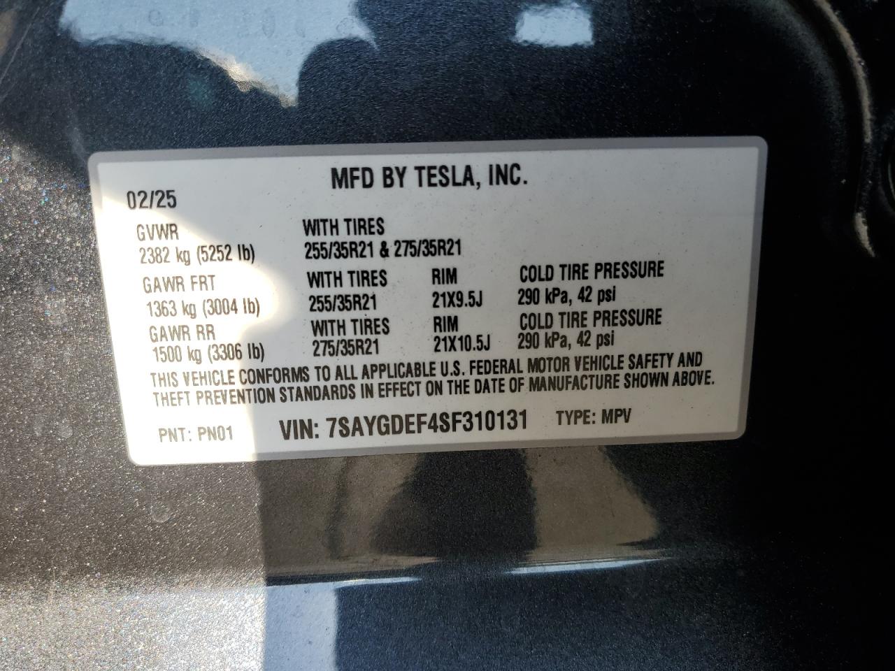 2025 Tesla Model Y VIN: 7SAYGDEF4SF310131 Lot: 68002275