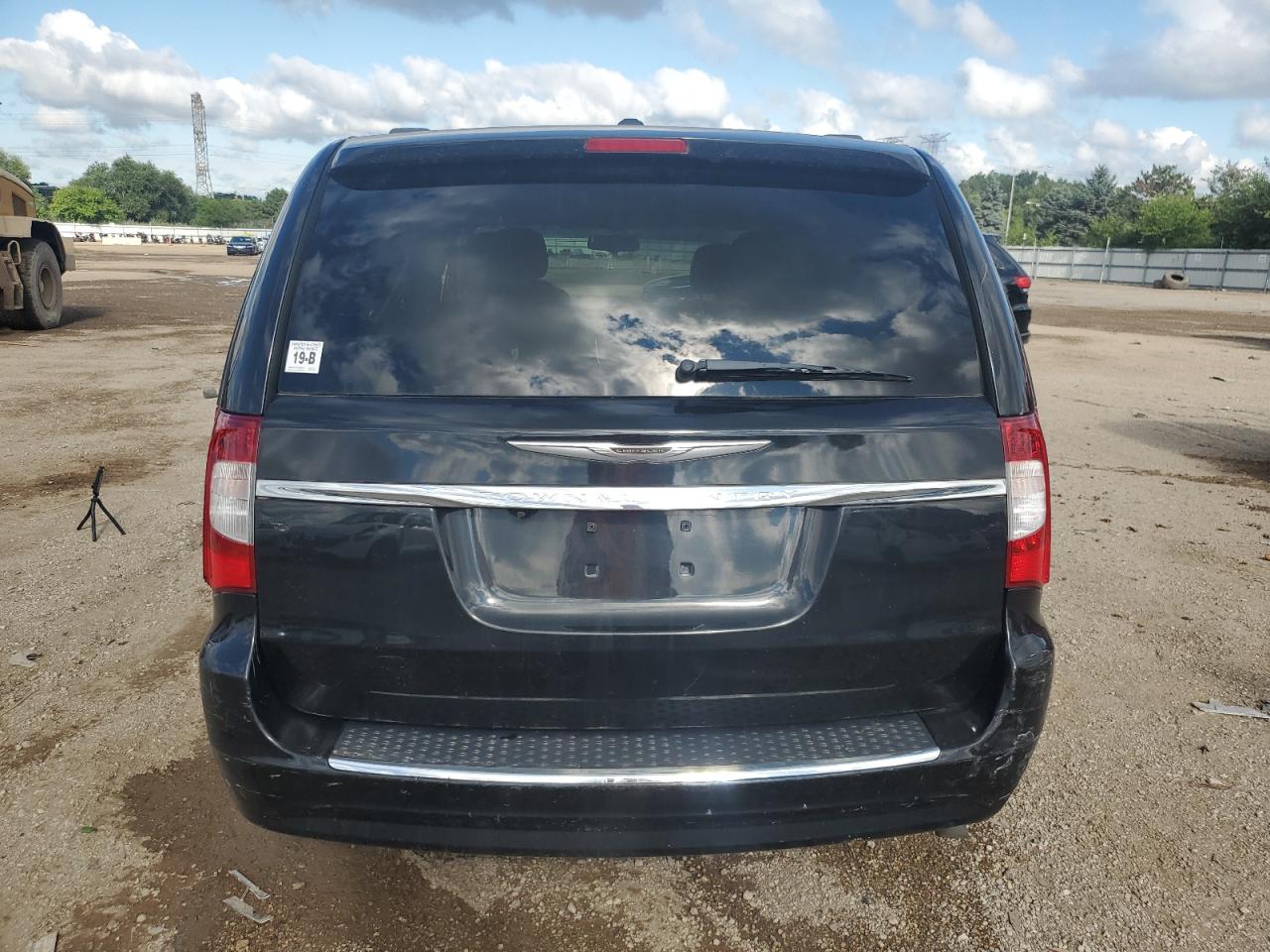 2014 Chrysler Town & Country Touring VIN: 2C4RC1BG2ER143074 Lot: 69462805