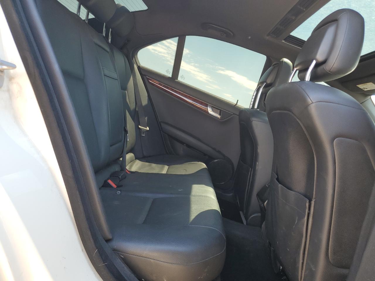 2011 Mercedes-Benz C 300 VIN: WDDGF5EB8BA471286 Lot: 68214335