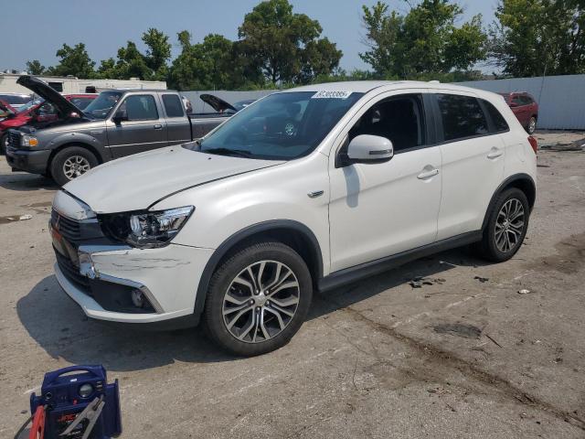  MITSUBISHI OUTLANDER 2017 Белы