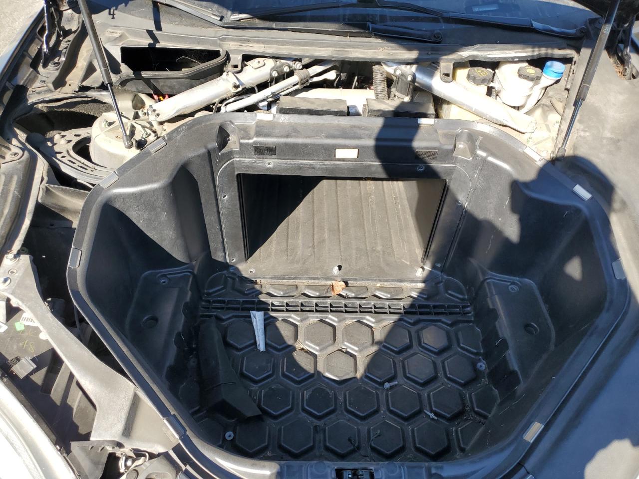 2012 Tesla Model S VIN: 5YJSA1DP9CFS00884 Lot: 69425575