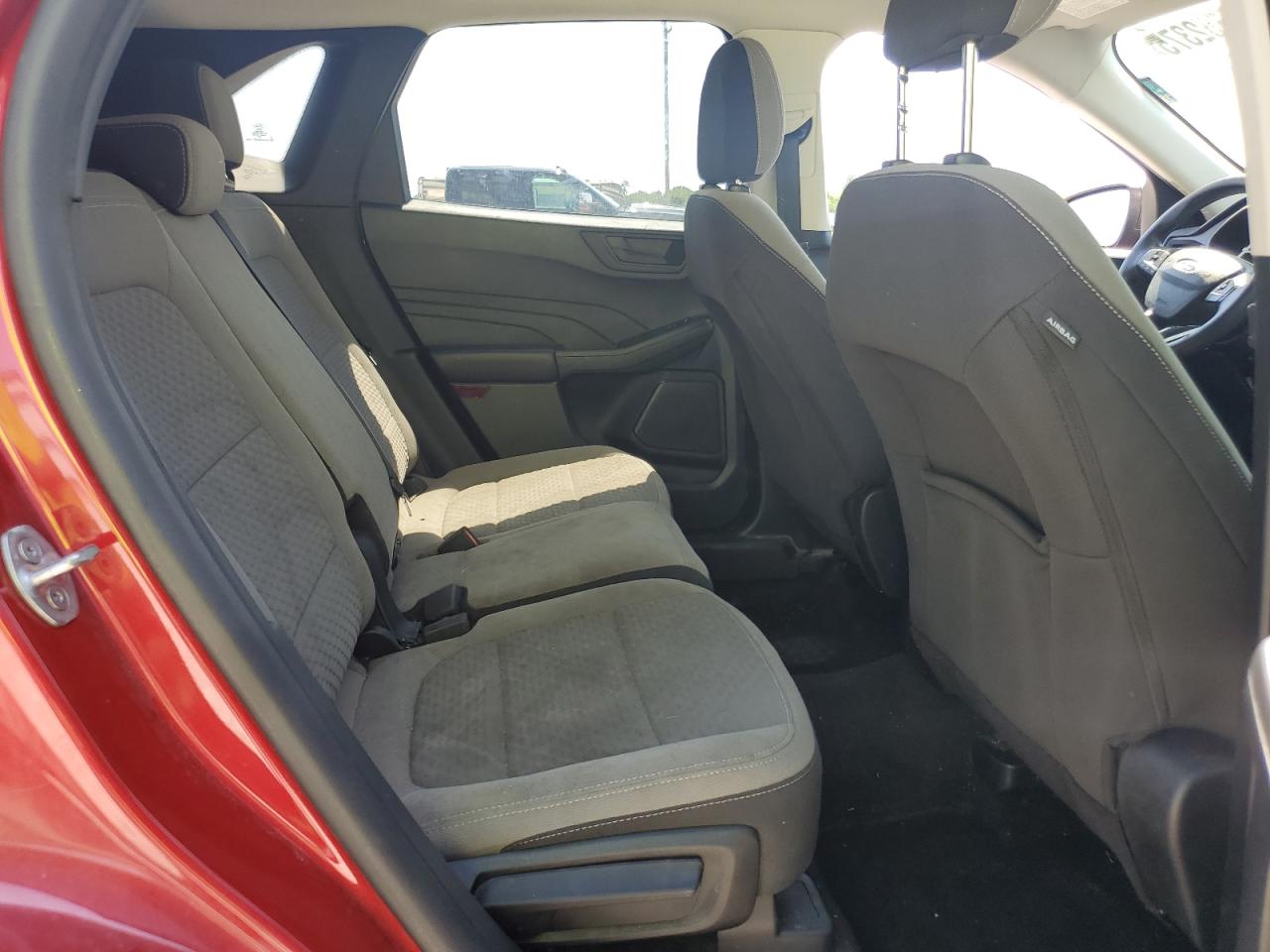 2022 Ford Escape Se VIN: 1FMCU9G66NUA08986 Lot: 68352375