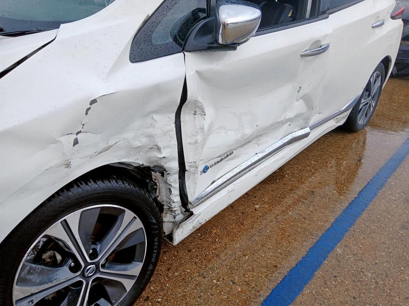 2019 NISSAN LEAF TEKNA