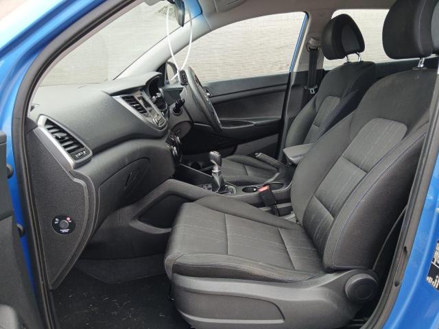 2017 HYUNDAI TUCSON S B