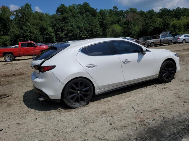  MAZDA 3 2022 Белы