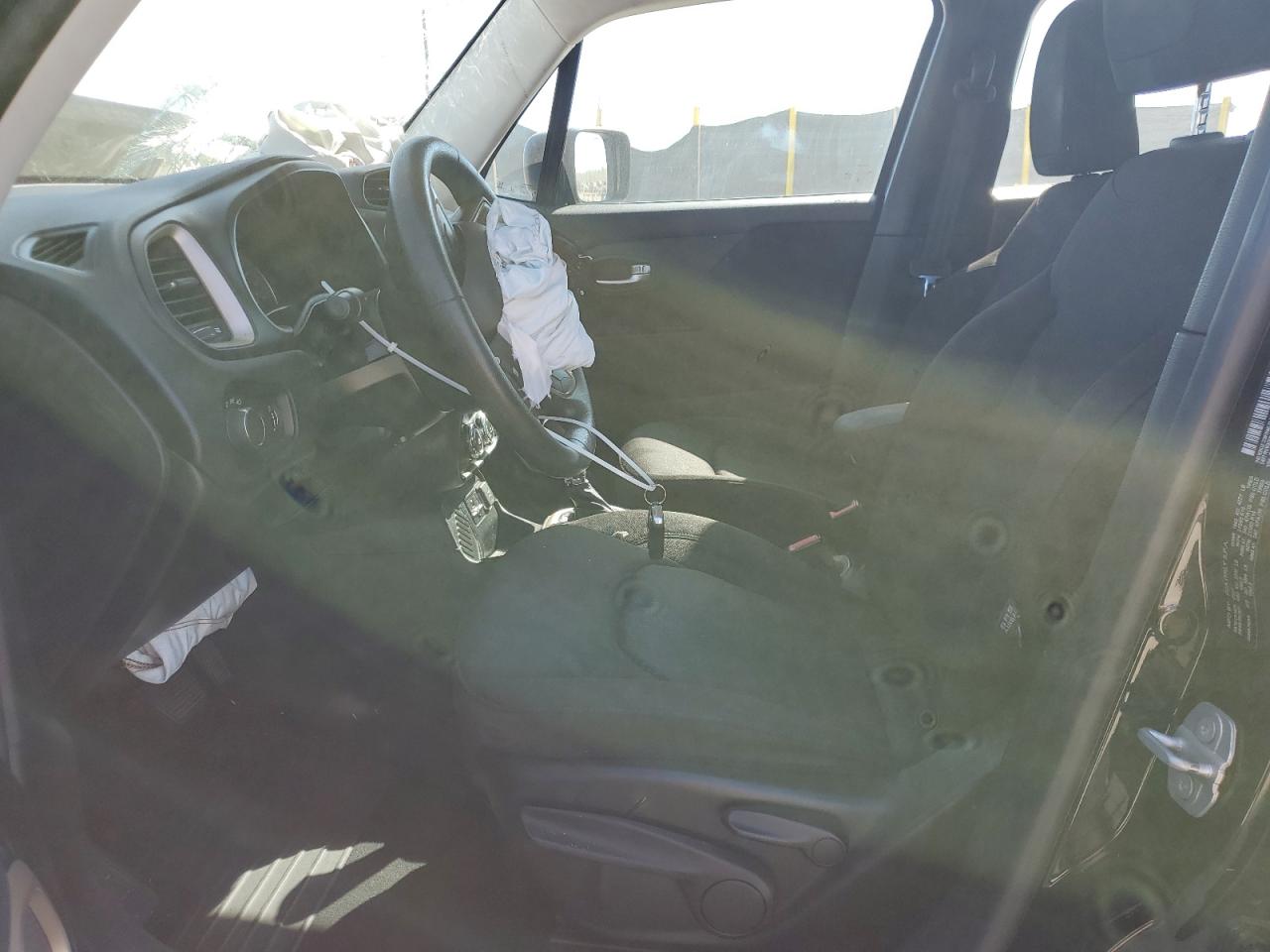 2017 Jeep Renegade Sport VIN: ZACCJAAB8HPG04725 Lot: 70249765