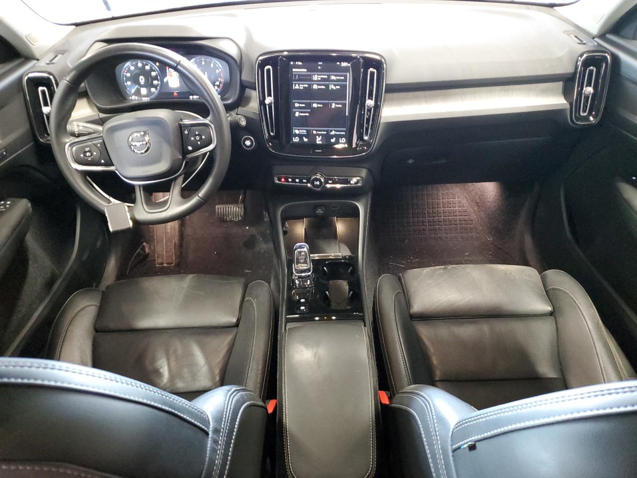 2019 Volvo Xc40 T5 Inscription VIN: YV4162ULXK2101182 Lot: 70347545