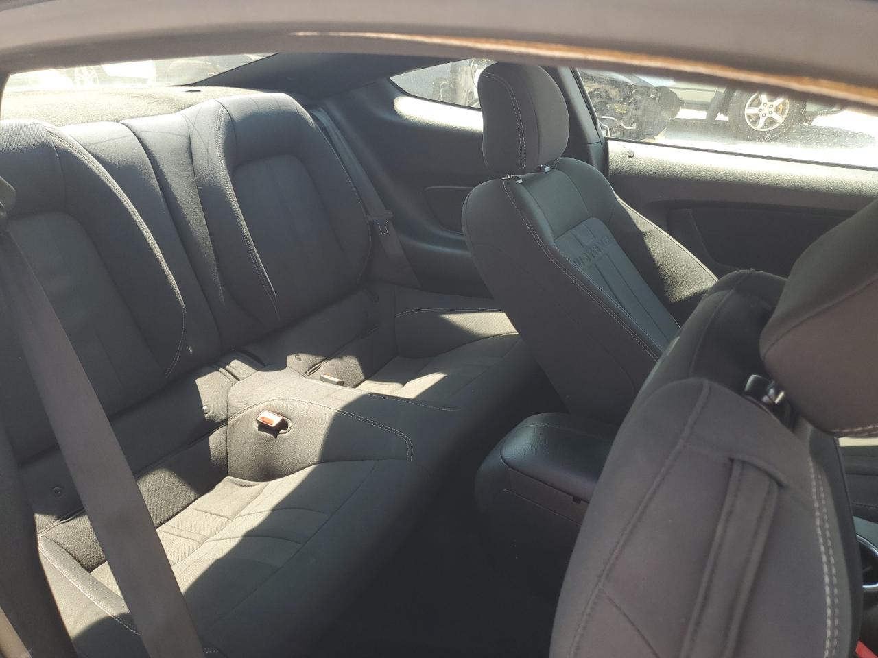 2019 Ford Mustang VIN: 1FA6P8TH9K5204023 Lot: 70132045