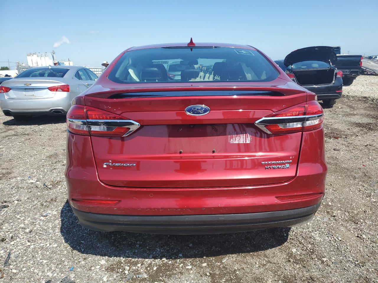 2019 Ford Fusion Titanium VIN: 3FA6P0RU2KR211768 Lot: 69218405