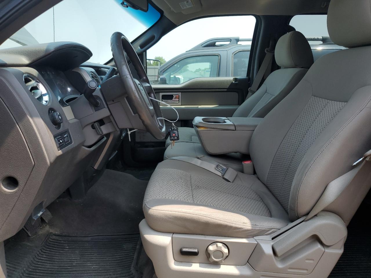 2010 Ford F150 Supercrew VIN: 1FTFW1EV8AKA83685 Lot: 68175925