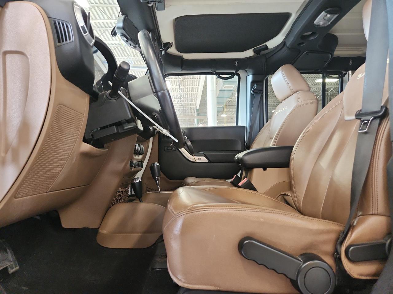 2015 Jeep Wrangler Unlimited Sahara VIN: 1C4HJWEGXFL685110 Lot: 67095915