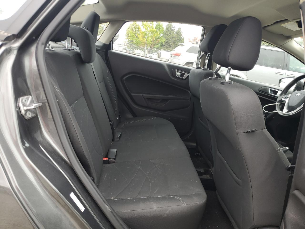 2016 Ford Fiesta Se VIN: 3FADP4BJ6GM120411 Lot: 68892475