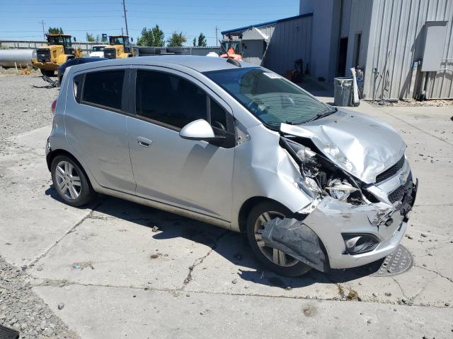  CHEVROLET SPARK 2015 Srebrny