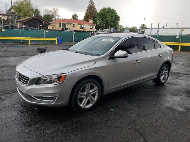 Sedans VOLVO S60 2014 Srebrny