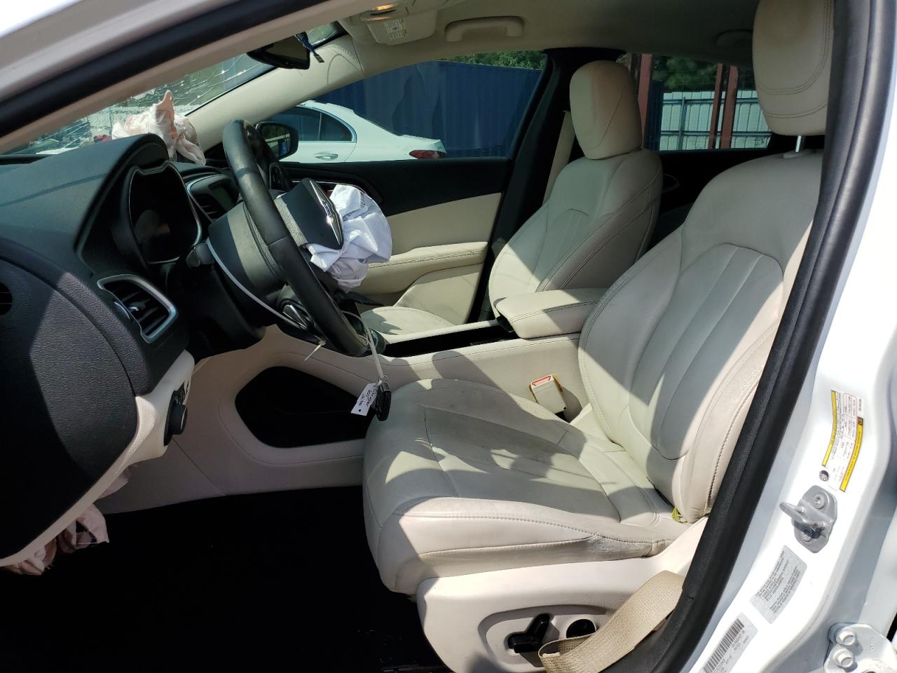 2016 Chrysler 200 Limited VIN: 1C3CCCAG1GN184450 Lot: 69420105