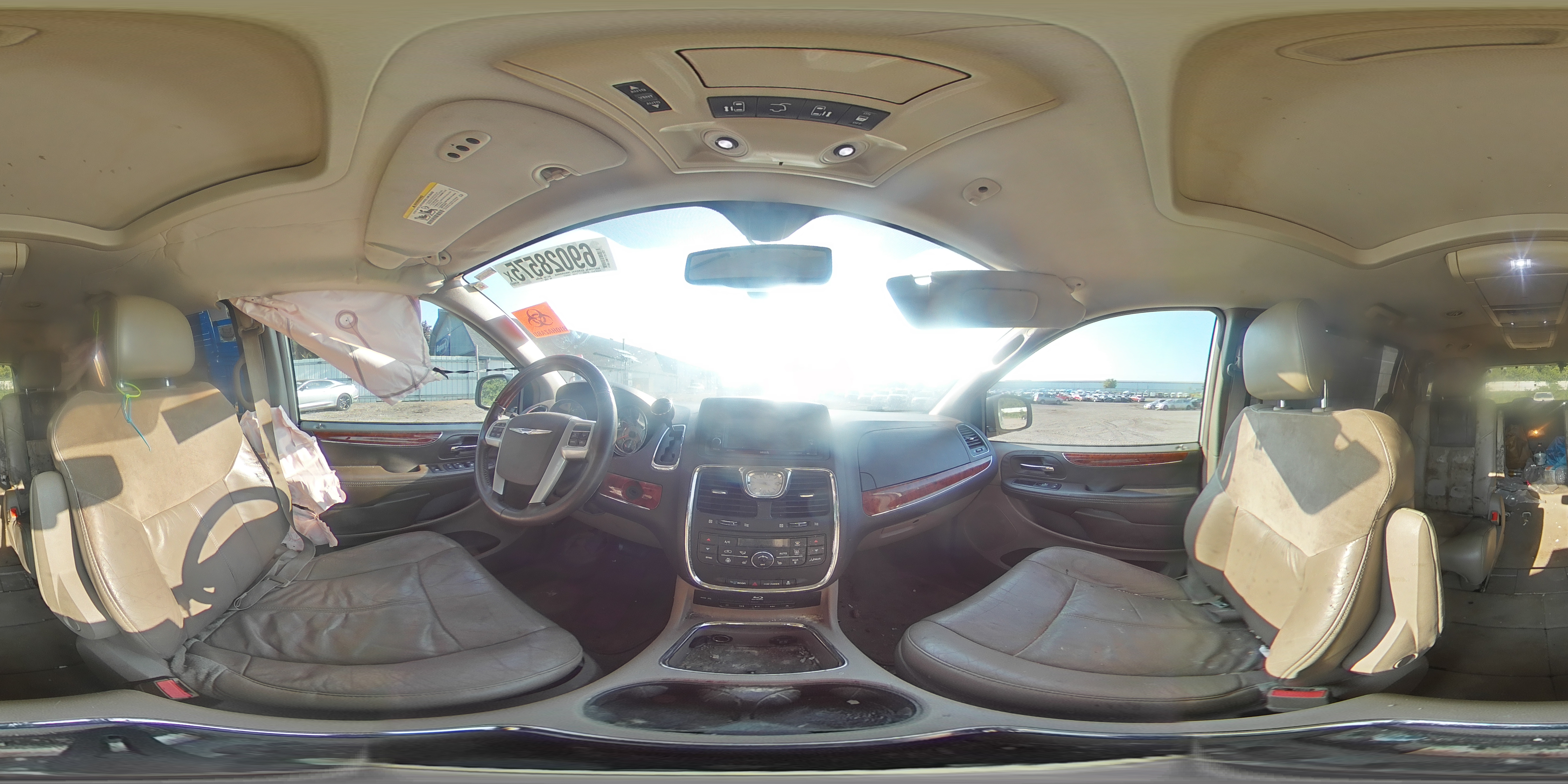 2014 Chrysler Town & Country Limited VIN: 2C4RC1GG8ER133822 Lot: 69028575