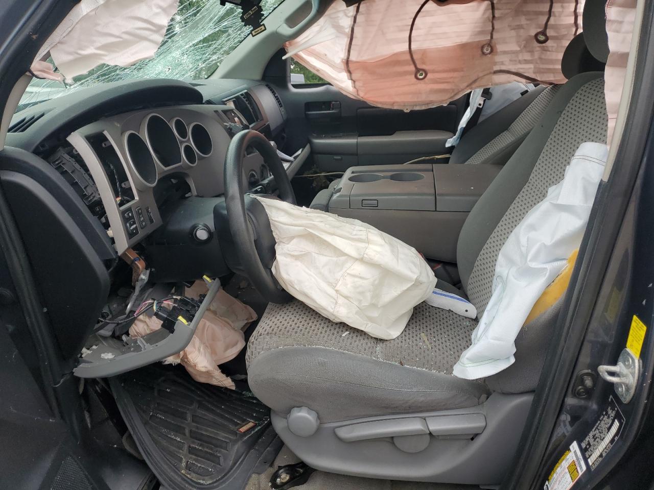 2010 Toyota Tundra Double Cab Sr5 VIN: 5TFUM5F15AX005500 Lot: 69516265