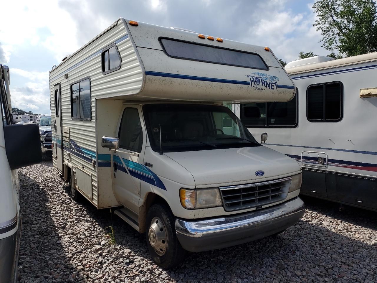 FORD MOTORHOME 1996. Lot# 68329075. VIN 1FDKE30G7SHC23712. Photo 1