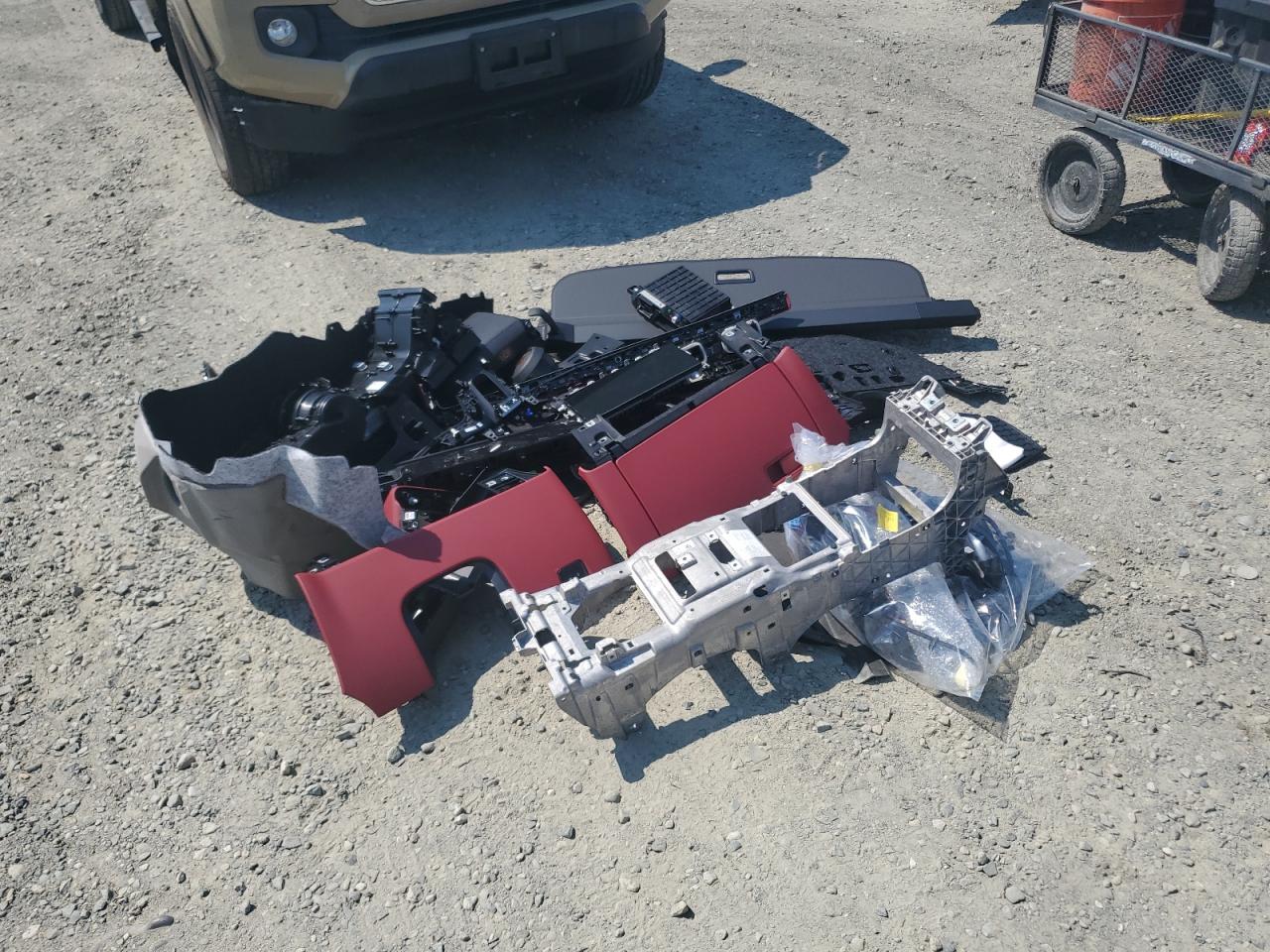 2024 Porsche Cayenne VIN: WP1AA2AY6RDA12143 Lot: 70596385