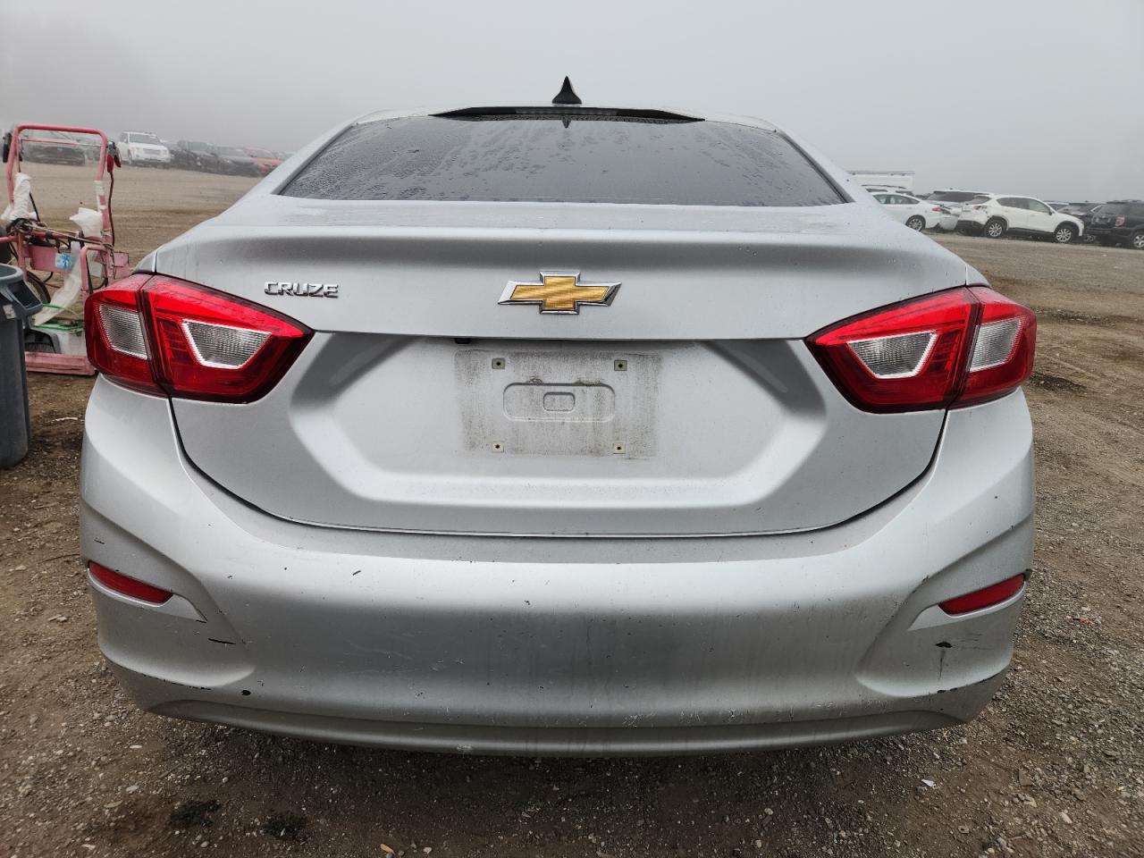 2019 Chevrolet Cruze Ls VIN: 1G1BC5SM4K7135725 Lot: 68474495