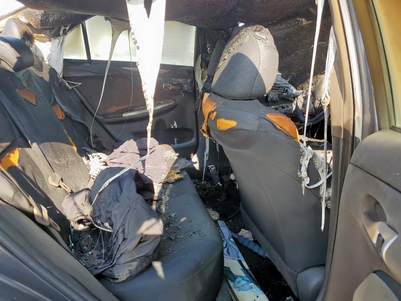 2011 Toyota Corolla Base VIN: 2T1BU4EEXBC640797 Lot: 67406435