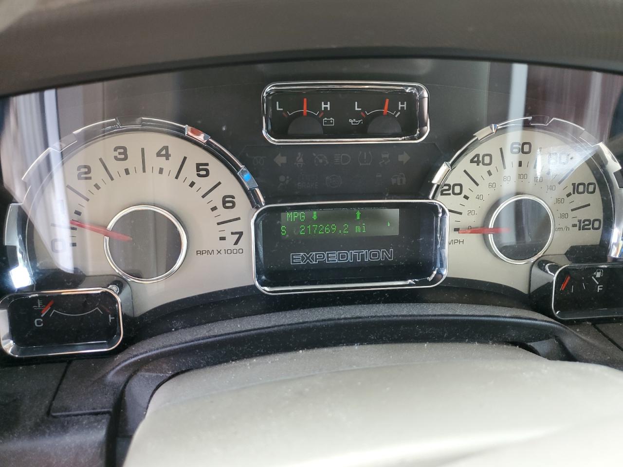 2013 Ford Expedition El Xlt VIN: 1FMJK1H52DEF20130 Lot: 70207425