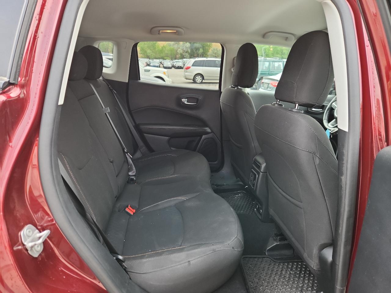 2020 Jeep Compass Sport VIN: 3C4NJDAB4LT223613 Lot: 68883395