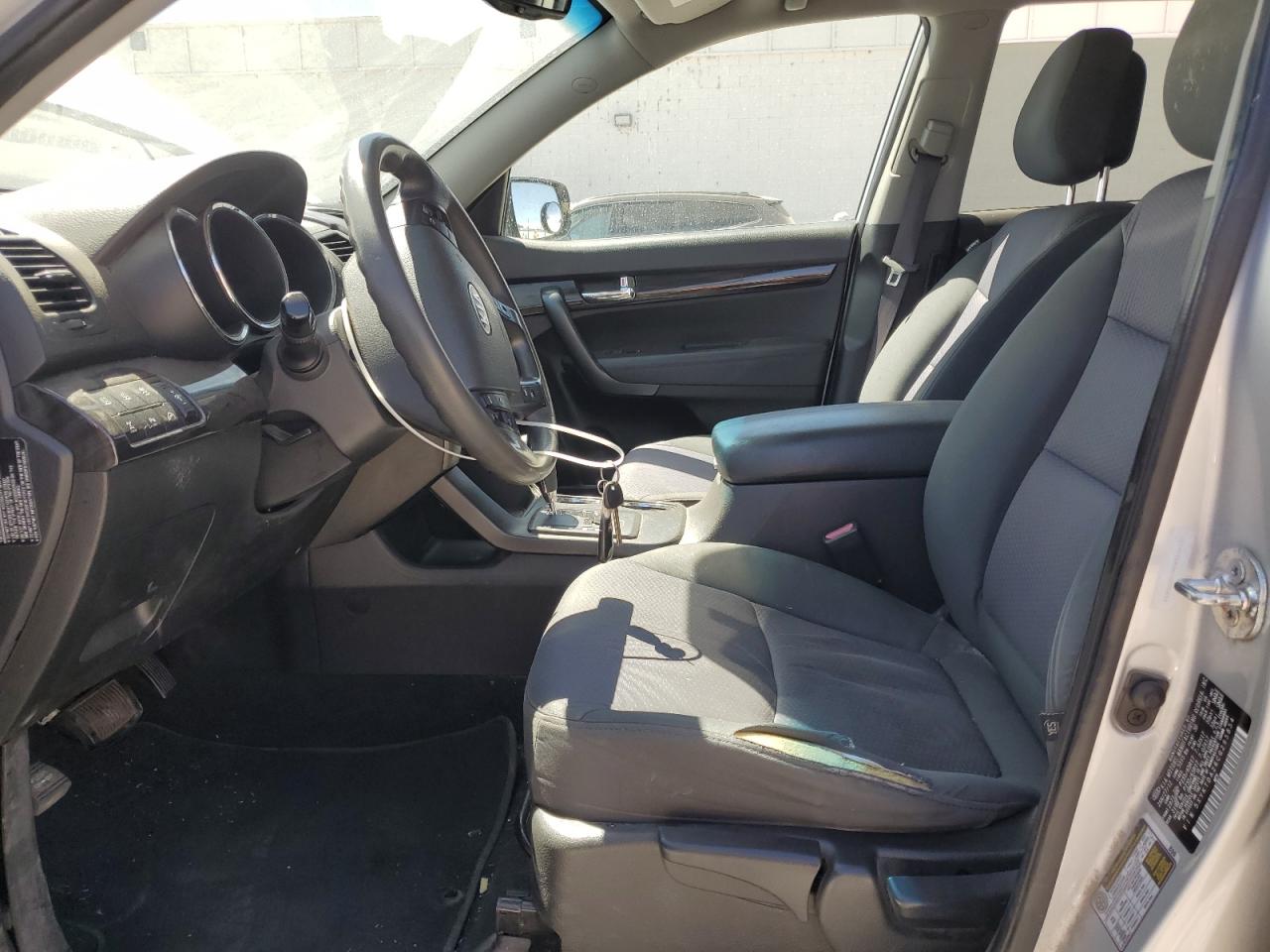 2012 Kia Sorento Base VIN: 5XYKTDA26CG295854 Lot: 69292465