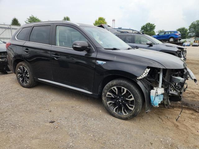  MITSUBISHI OUTLANDER 2018 Черный