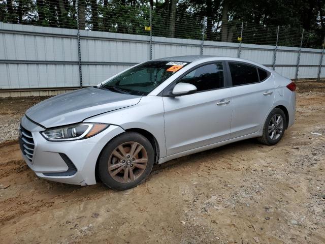  HYUNDAI ELANTRA 2017 Серебристый