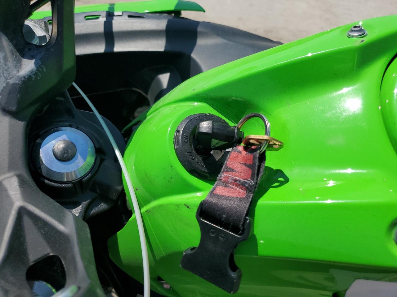 2025 Kawasaki Ex650 P VIN: ML5EXEP16SDAE8488 Lot: 70923255