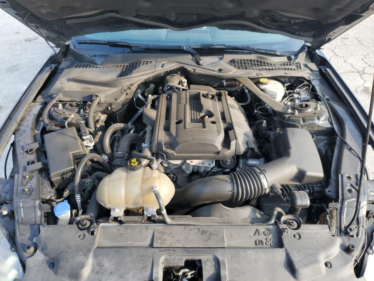 2020 Ford Mustang VIN: 1FATP8UH2L5131371 Lot: 69232595