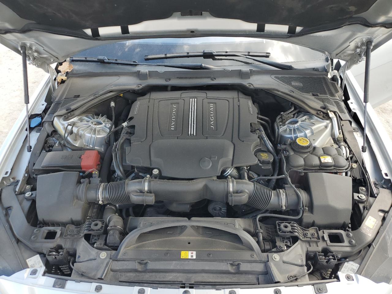 2017 Jaguar Xe Premium VIN: SAJAD4BV6HA968958 Lot: 68308625