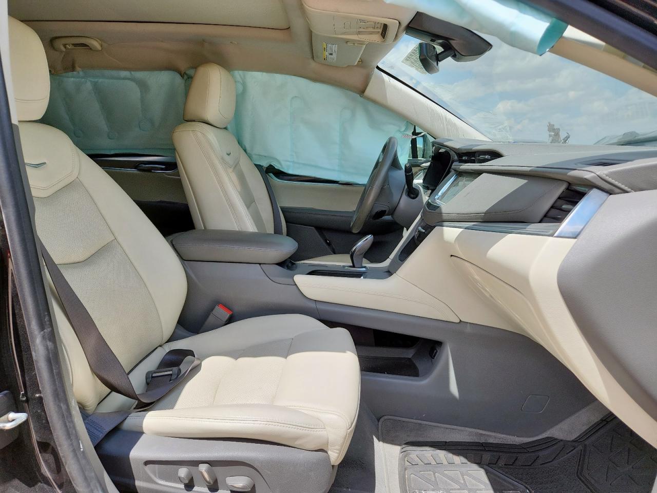 2017 Cadillac Xt5 Luxury VIN: 1GYKNBRS5HZ157874 Lot: 70700565