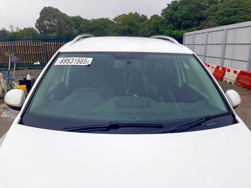 2011 VOLKSWAGEN TIGUAN MATCH