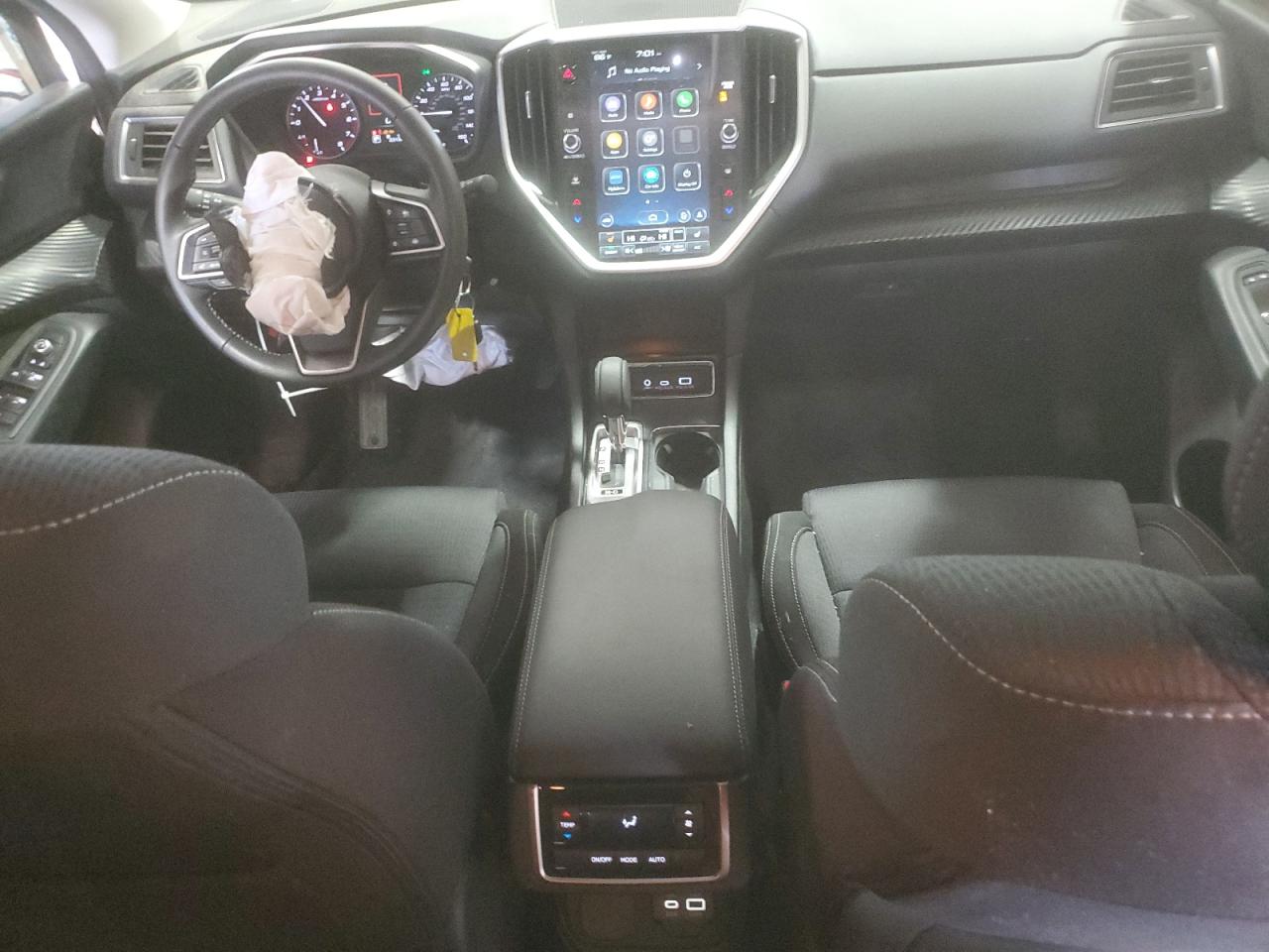 2023 Subaru Ascent Premium VIN: 4S4WMABD0P3413125 Lot: 68546605