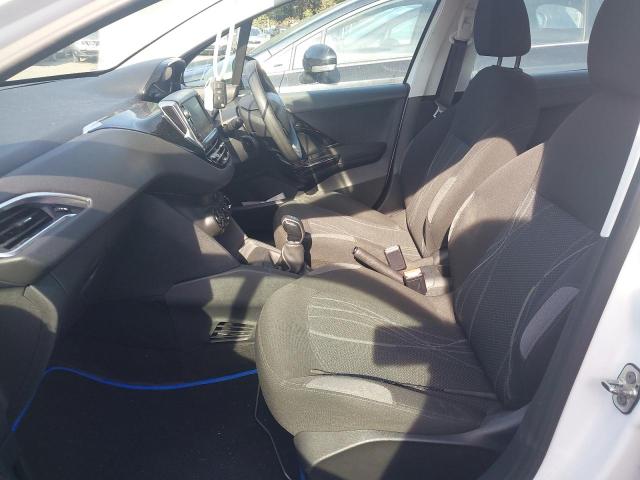 2015 PEUGEOT 208 