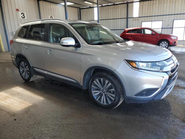 MITSUBISHI OUTLANDER 2019 Серебристый