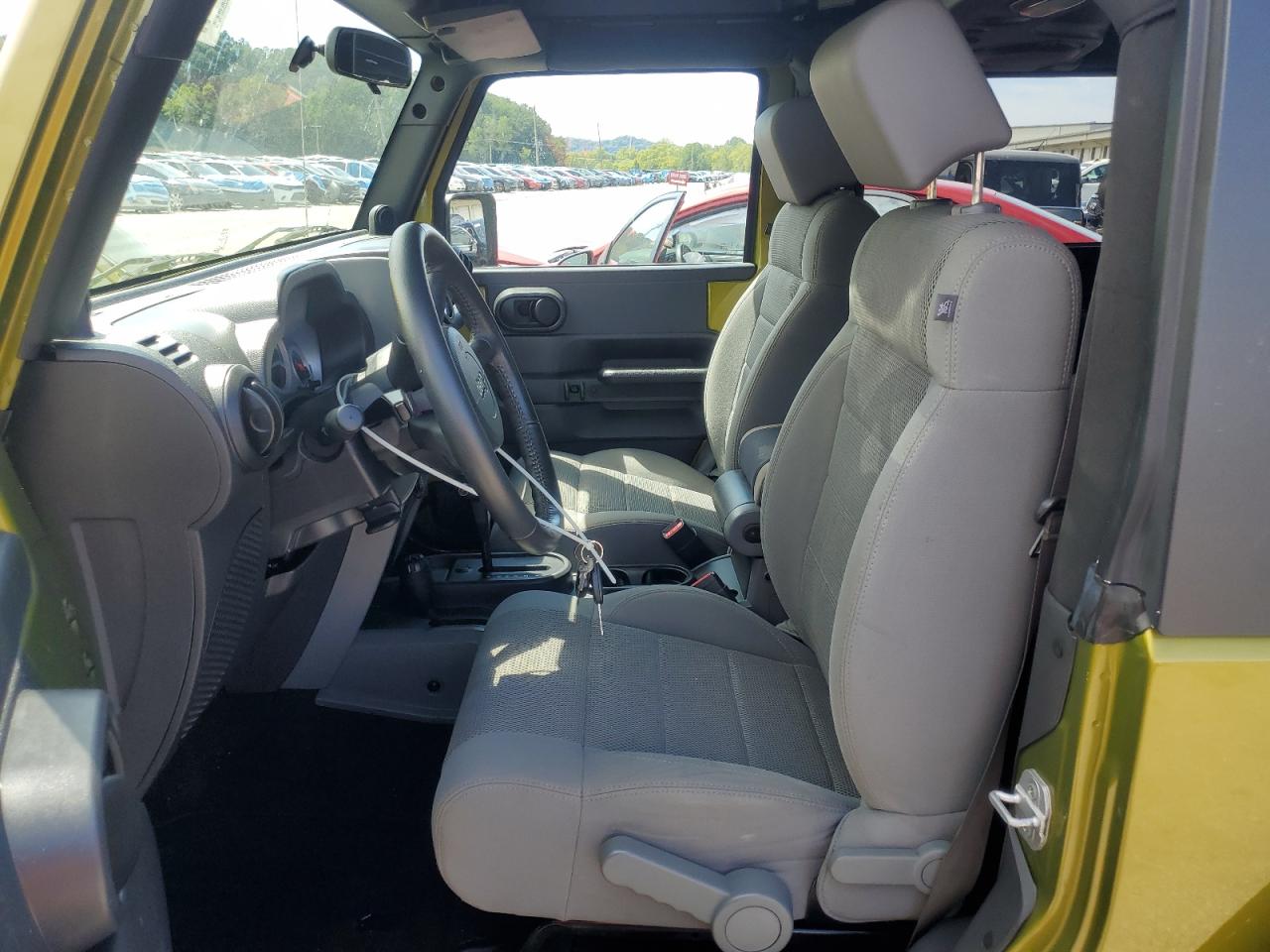 2007 Jeep Wrangler Sahara VIN: 1J4FA54157L126736 Lot: 70830305