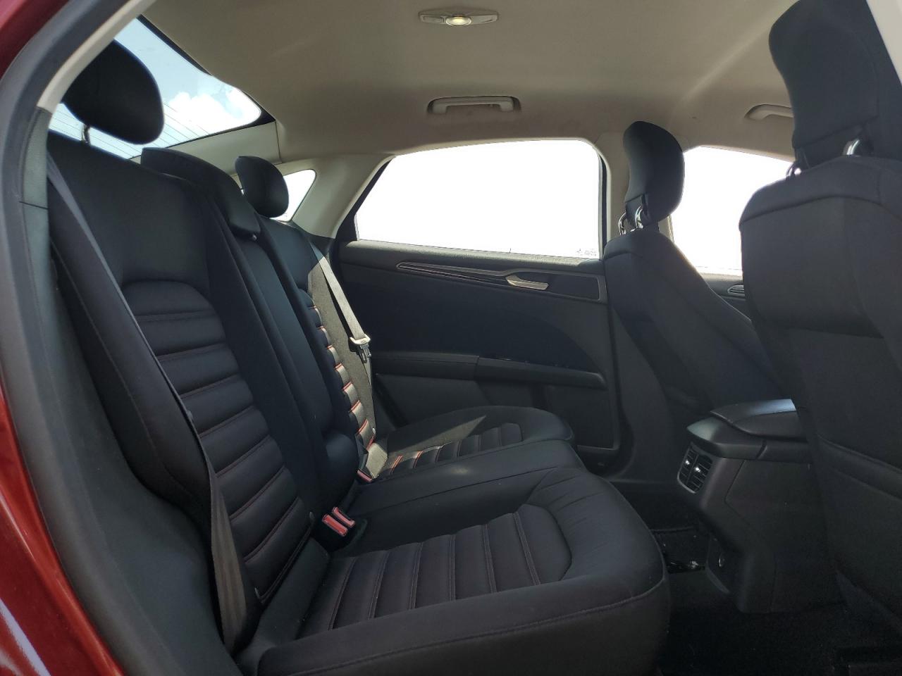 2015 Ford Fusion Se VIN: 3FA6P0H7XFR158948 Lot: 69007435