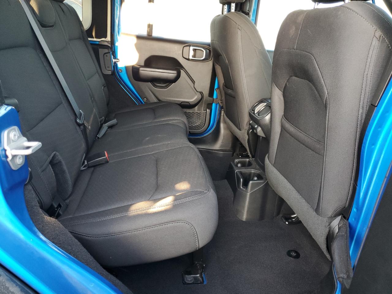 2021 Jeep Wrangler Unlimited Sport VIN: 1C4HJXDG8MW839610 Lot: 70279295