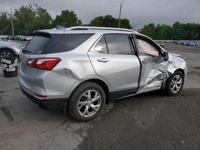  CHEVROLET EQUINOX 2018 Серебристый