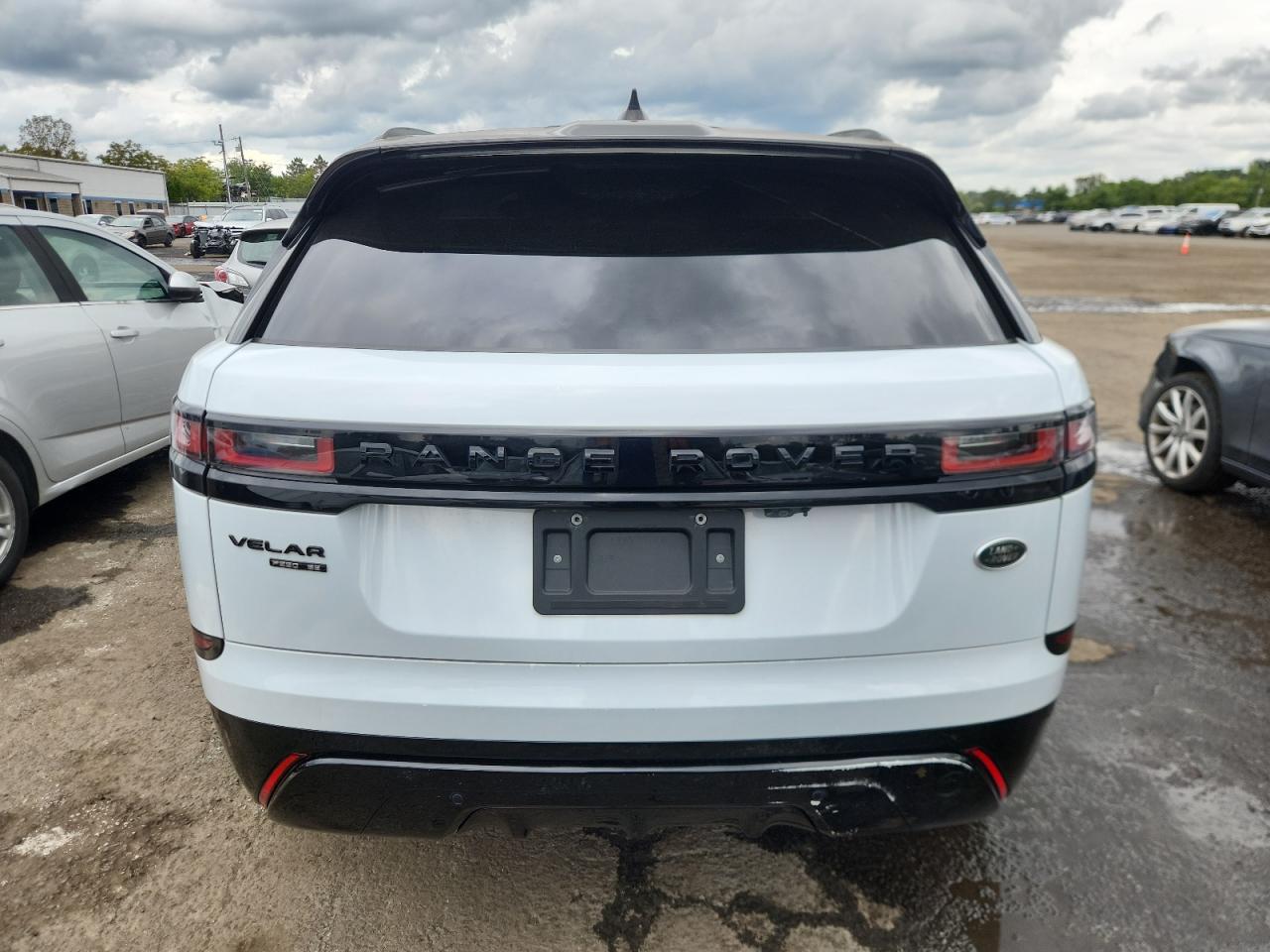 2018 Land Rover Range Rover Velar R-Dynamic Se VIN: SALYL2RX8JA743497 Lot: 70378975
