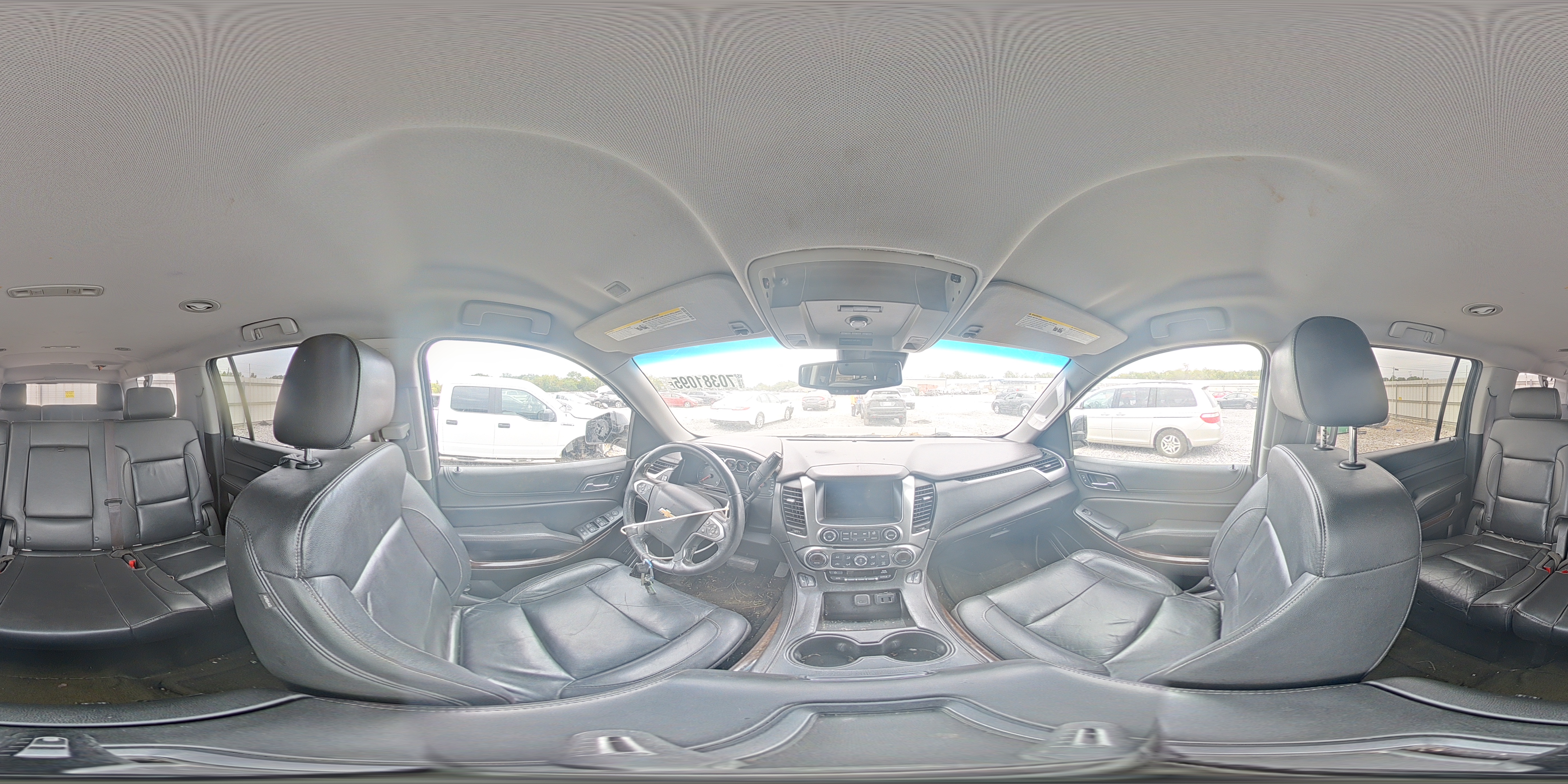 2016 Chevrolet Suburban C1500 Lt VIN: 1GNSCHKC4GR242566 Lot: 70381095